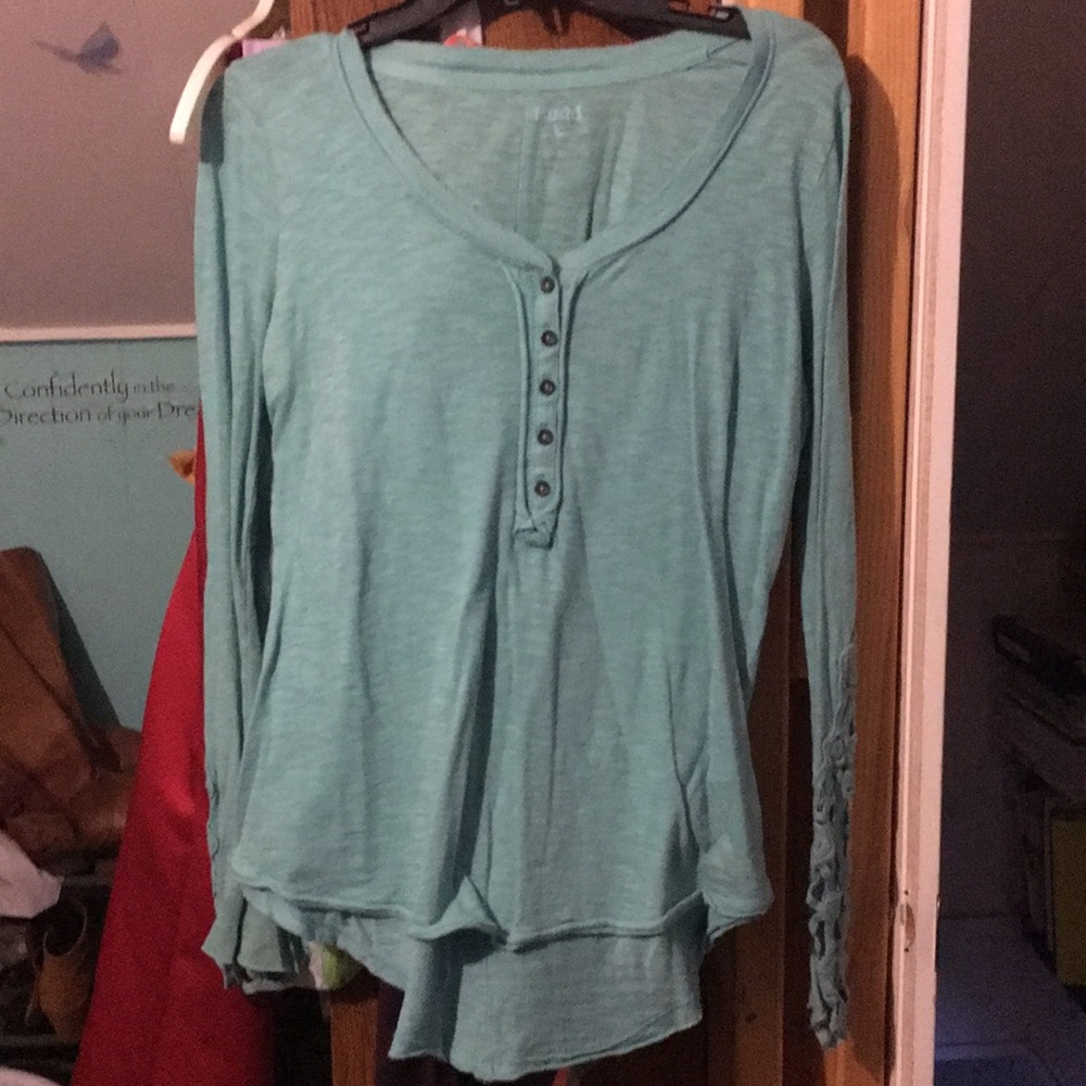 Teal long sleeve shirt